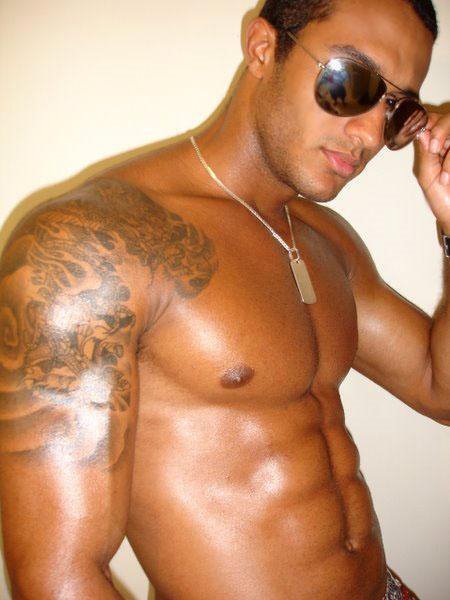 Sexy Man Tuesday Hot Guys with Tattoos