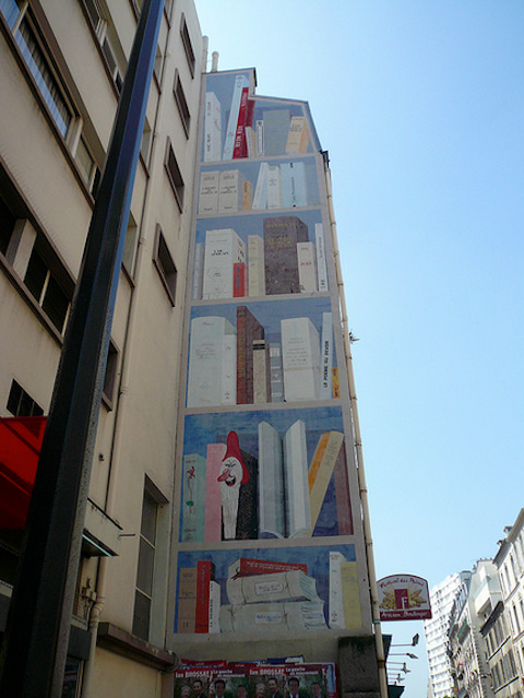 Book building Paris France